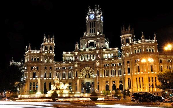 Madrid impulsa la energía limpia en sus edificios municipales