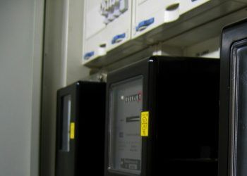 Acceso contadores de electricidad