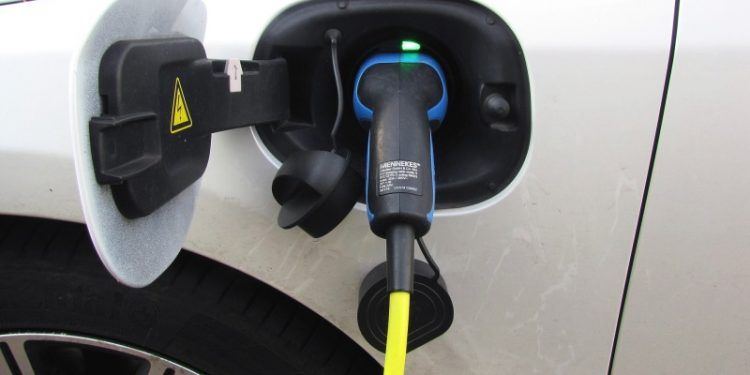 Los vehículos eléctricos se consolidan en Europa como la opción más competitiva.