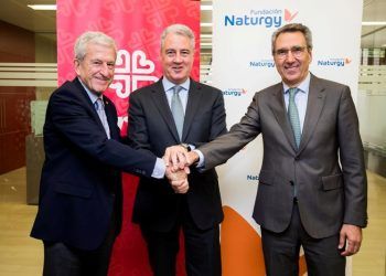 Fundación Naturgy y Cáritas