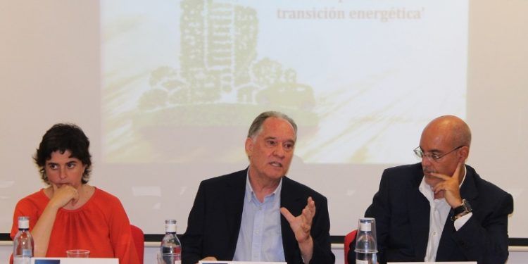 elevar la tasa de empleo