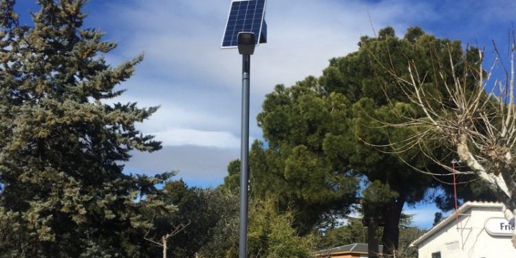 farolas solares inteligentes