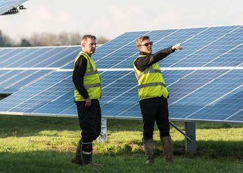 lightLightsource BP está cerrando una operación con Forestalia para desarrollar proyectos fotovoltaicos en Aragón.ource bp