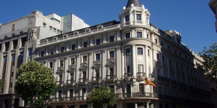 Multas CNMC por manipulación del mercado
