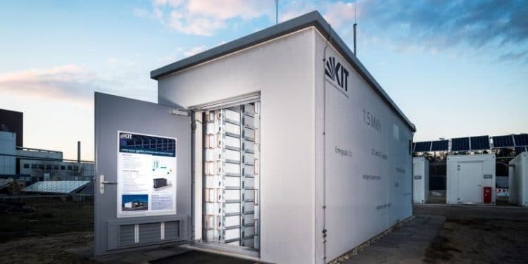 Solarwatt almacenamiento masivo baterías