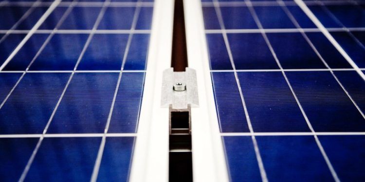 inteligencia artificial en paneles solares