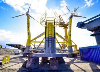 La primera plataforma eólica flotante de España se pone a prueba en Canarias