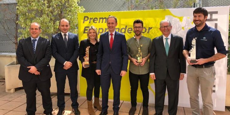 Premios al Emprendedor del Año INFO-CLH