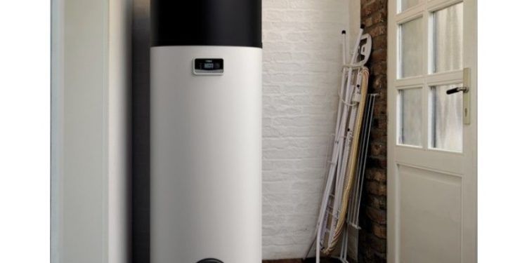 Vaillant lanza la bomba de calor ACS aroSTOR