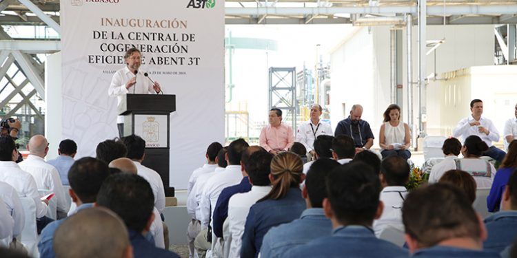 Joaquín Fernández de Piérola, CEO de Abengoa, durante la inauguración de A3T.