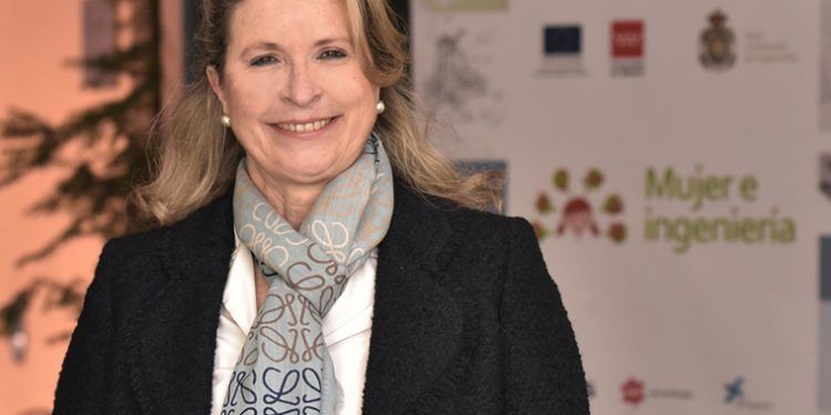 Sara Gómez, directora del programa "Mujer e Ingeniería".