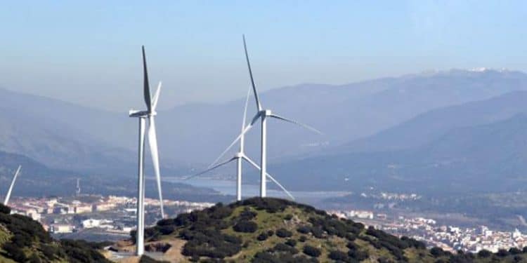 Parque eólico de Merengue, en la sierra del mismo nombre y en el término municipal de Plasencia. Está opertaivo desde febrero de 2019.