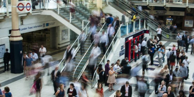 Un estudio analiza la movilidad urbana como si fueran un campo gravitatorio