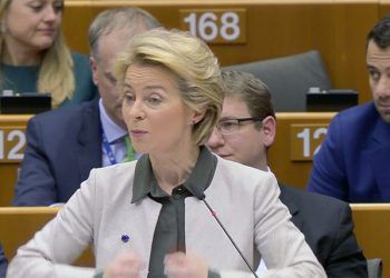 Ursula von der Leyen, presidenta de la Comisión Europea, durante su presentación ante el Parlamento del Pacto Verde Europeo.