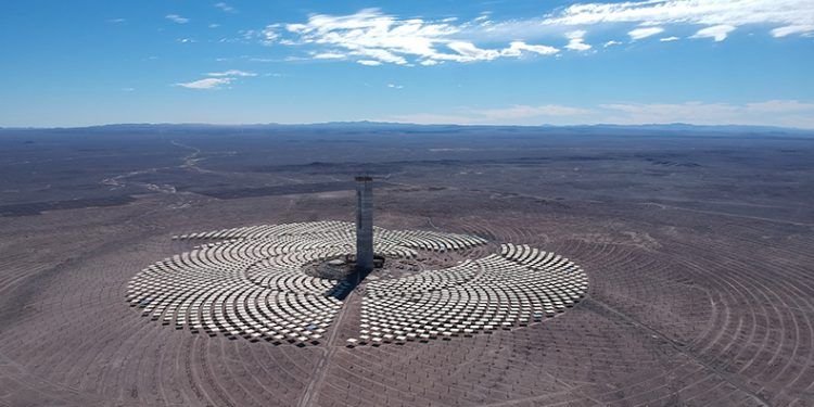 Cerro Dominador: primer proyecto termosolar de Latinoamérica inicia su última fase de construcción