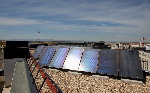 Madrid licita el suministro de electricidad de origen renovable para sus edificios y equipamientos