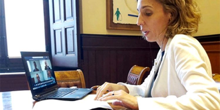 Consejera de Empresa y Conocimiento, Ángeles Chacón, de la Generalitat de Cataluña.