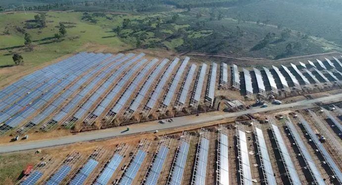 El Real Decreto quiere acabar con la burbuja de renovables y establecer un nuevo sistema de subastas de proyectos verdes..