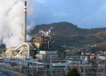 Iberdrola ya puede proceder al cierre definitivo de la térmica de Lada. Foto: El Comercio.