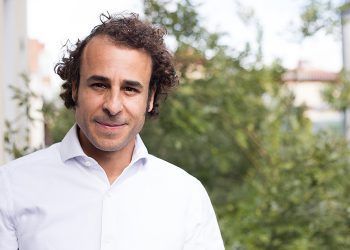Manuel Pinilla, cofundador de The Planet App, nos ha permitido conocer su opinión sobre la necesidad de implicar a la ciudadanía en el proceso de descarbonización