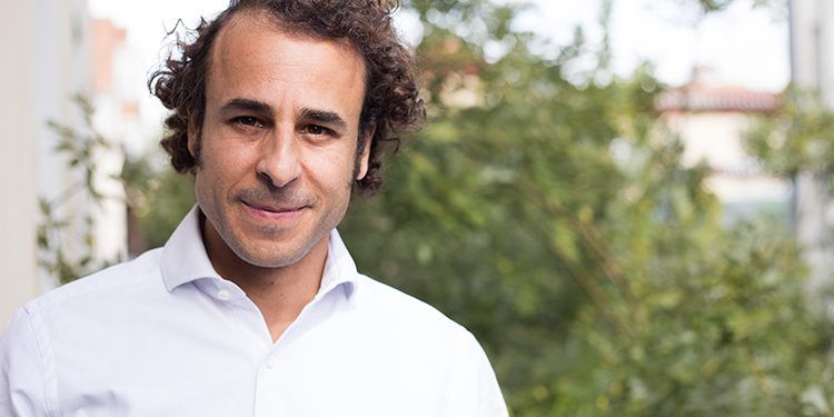 Manuel Pinilla, cofundador de The Planet App, nos ha permitido conocer su opinión sobre la necesidad de implicar a la ciudadanía en el proceso de descarbonización