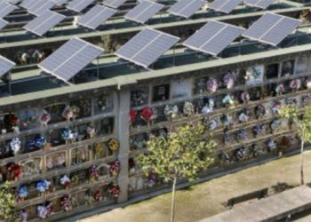 La Diputación de Barcelona ha aprobado ayudas a 60 instalaciones de autoconsumo en edificios municipales de varios lugares de la provincia. Foto: EFEverde.