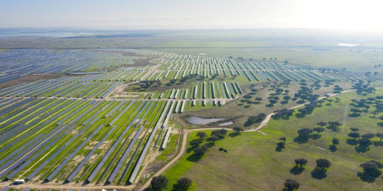Así son los dos parques solares que Solarcentury prepara en Valencia