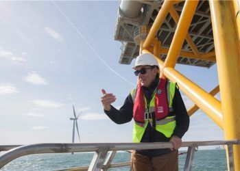 Iberdrola pacta tres proyectos eólico marinos en Irlanda