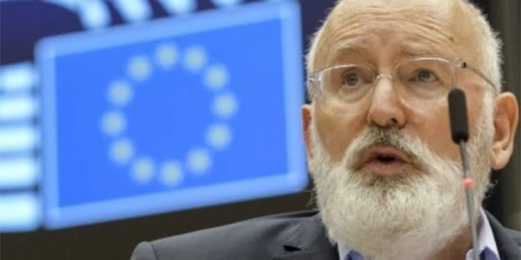 Frans Timmermans, vicepresidente de la Comisión Europea, habla sobre la transición y las leyes que prepara la UE.