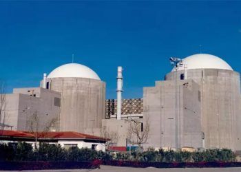 Fuerte caída en bolsa de eléctricas con centrales nucleares e hidroeléctricas.