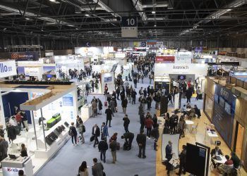 Teresa Ribera inaugura GENERA 2021, la feria que muestra el potencial de las energías renovables