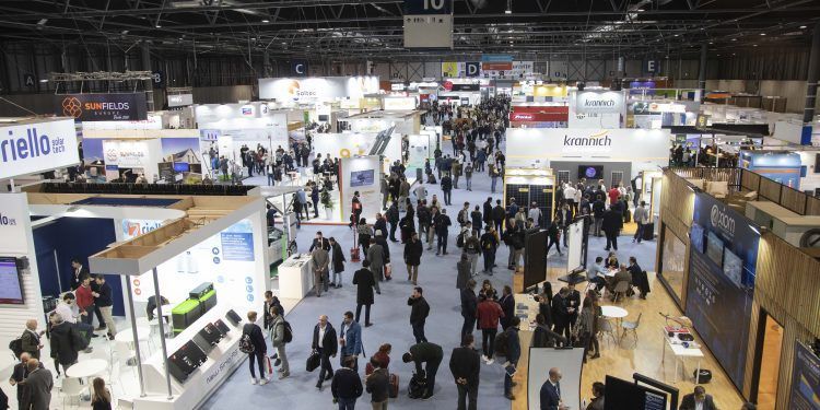 Teresa Ribera inaugura GENERA 2021, la feria que muestra el potencial de las energías renovables