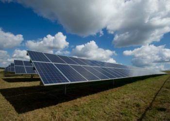 El proyecto solar Cordovilla consigue el Certificado UNEF de excelencia en plantas fotovoltaicas