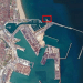 El puerto de Valencia instala un dispositivo para generar energía eléctrica con la fuerza de las olas del mar