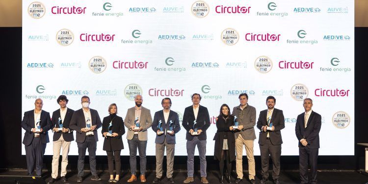 Usuarios y lectores de Movilidadelectrica.com eligen a los mejores coches eléctricos del momento