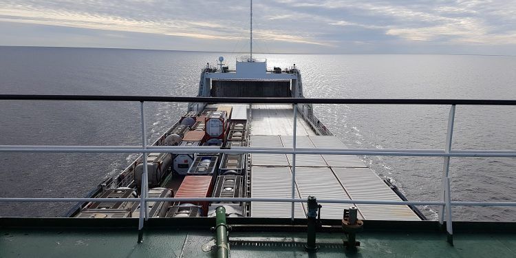 transporte marítimo