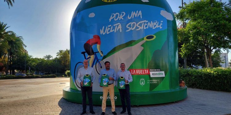 El contenedor de vidrio más grande del mundo estará cuatro días en Alicante