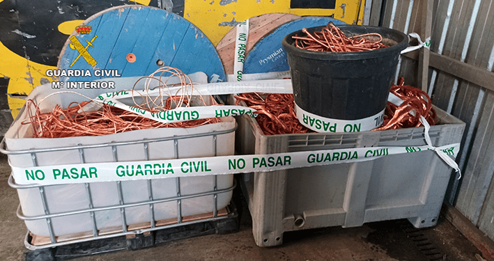 La Guardia Civil desmantela una banda dedicada al robo de cobre en instalaciones fotovoltaicas
