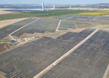 Endesa pone en marcha Sol de Casaquemada, una nueva planta solar en Sanlúcar La Mayor (Sevilla)