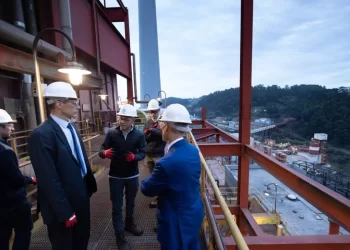 EDP presenta a la Comisión Europea el proyecto de hidrógeno verde de Aboño (Asturias)