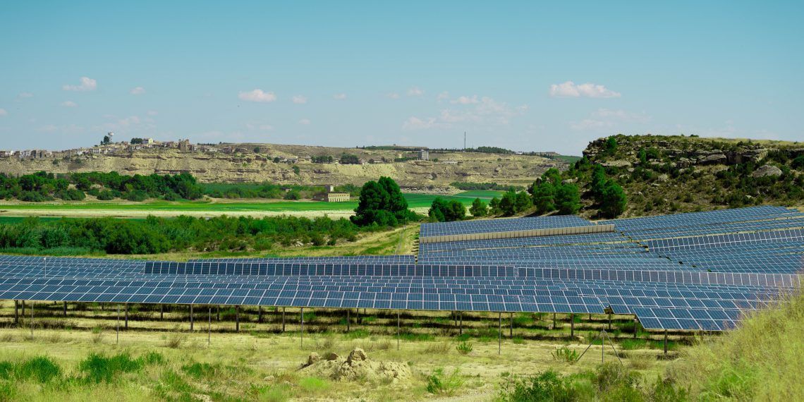 Henkel e IGNIS cierran un acuerdo para producir energía solar