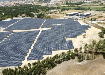 Arranca la construcción del parque solar del complejo fotovoltaico Montechoro, en Portugal
