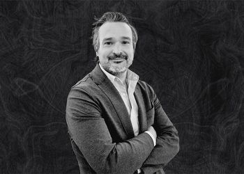 Carlos Valverde Martínez, colaborador del Comité de Energía del Instituto de Ingeniería de España.