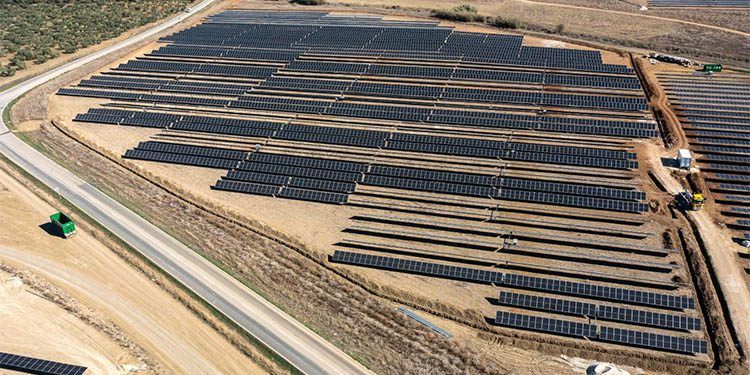 Ferrovial construirá una nueva planta fotovoltaica en Badajoz.