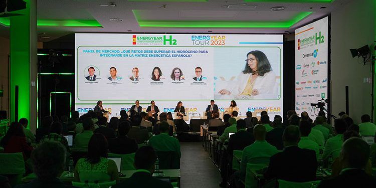 El congreso Energyear H2 debate sobre los retos del hidrógeno.