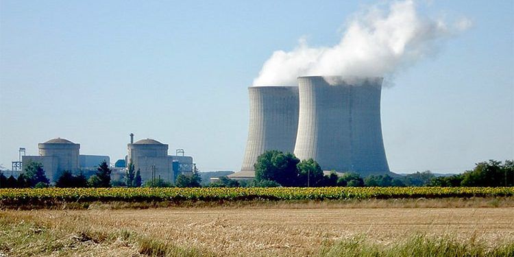 Central nuclear de Saint-Laurent-des-Eaux . Imagen: T.A.F.K.A.S.
