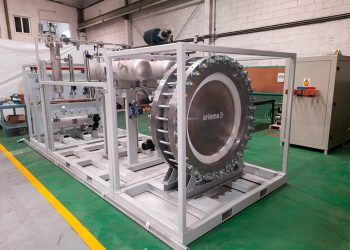 Fase de construcción del prototipo de electrolizador del proyecto Ocean H2. Foto: Ariema