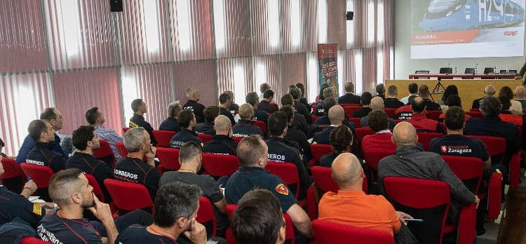 Formación impartida por el Cuerpo Municipal de Bomberos de Zaragoza.