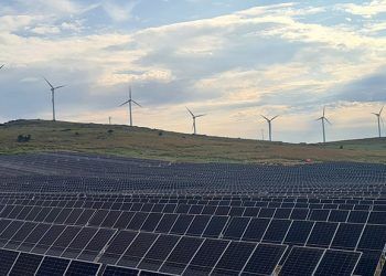 Proyecto eólico-solar de EDPR en Ávila.