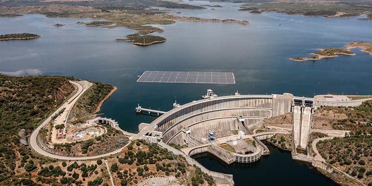 Vista aérea del proyecto de EDP en Alqueva.